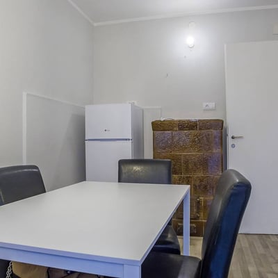 Long-term rental of a cozy 2-room apartment, 60 m², Vračar district, Belgrade, Serbia